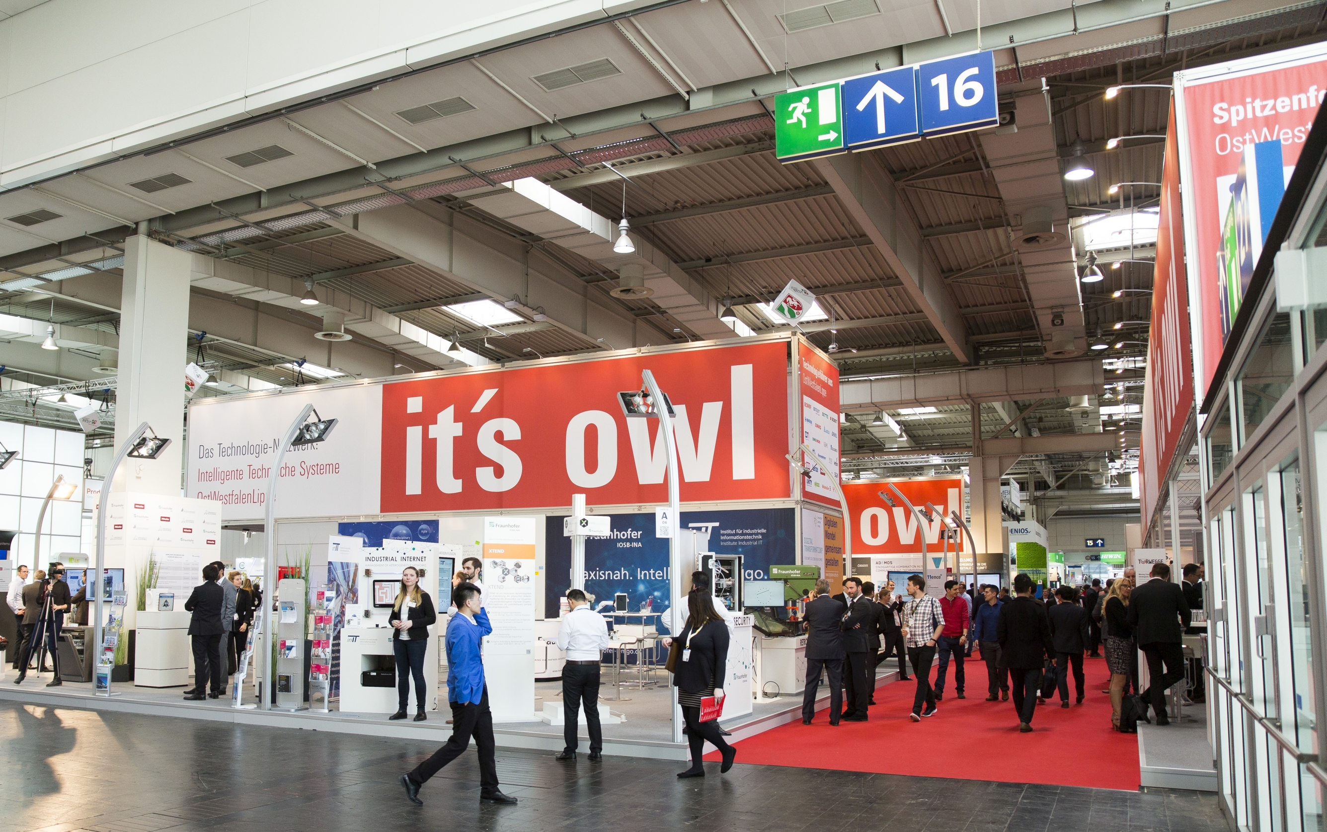 Stand des Technologieclusters "it's OWL" auf der Hannover Messe