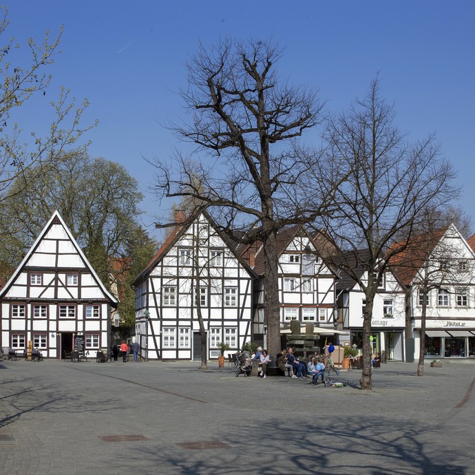 Innenstadt einer Gemeinde im Kreis Soest (vergrößerte Bildansicht wird geöffnet)